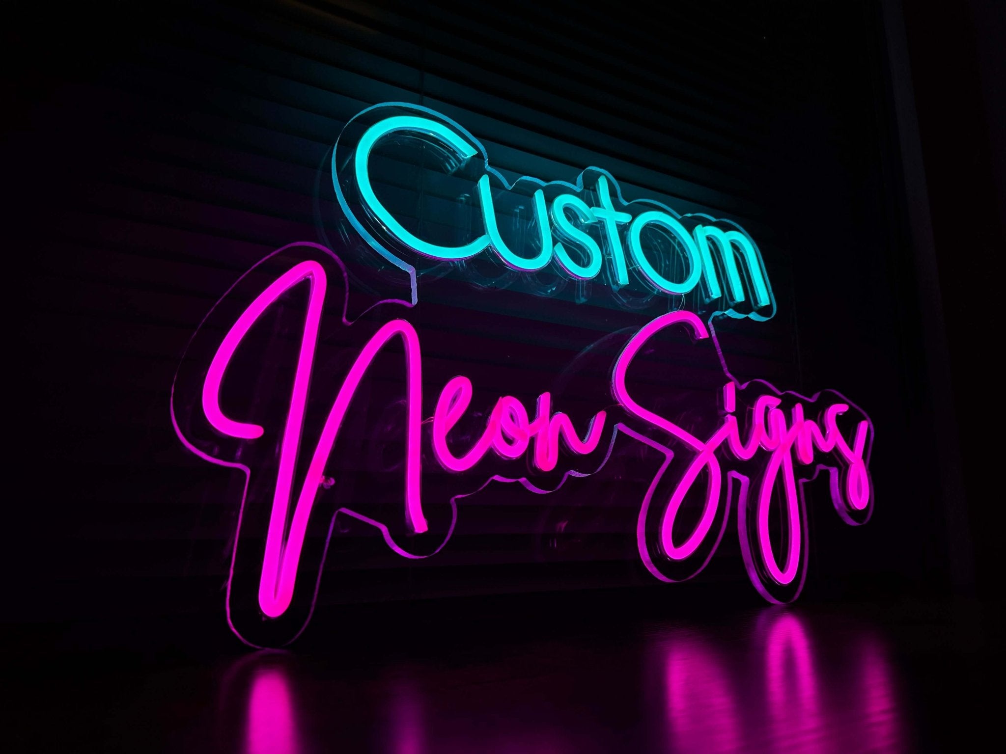 Anpassade neonskyltar - Onlinebyggare - Tillverkad i London - Skapa ditt LED-neonljus - Planet Neon